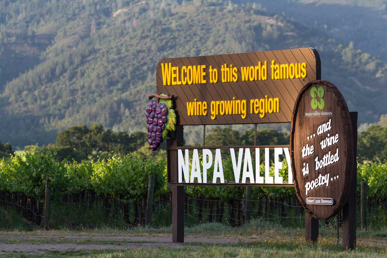 close up of the welcome sign to Napa Valley in California